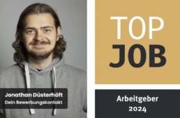 Portrait deines Bewerbungskontakts Jonathan mit TOP Job-Siegel.